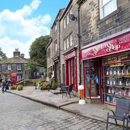 No 47, Haworth Villa Exteriör bild